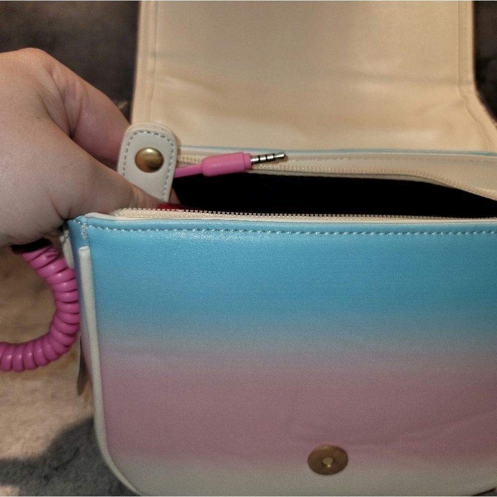 Telephone Purse or Backpack with Receiver That Works With Your Phone! - Picture 3 of 5